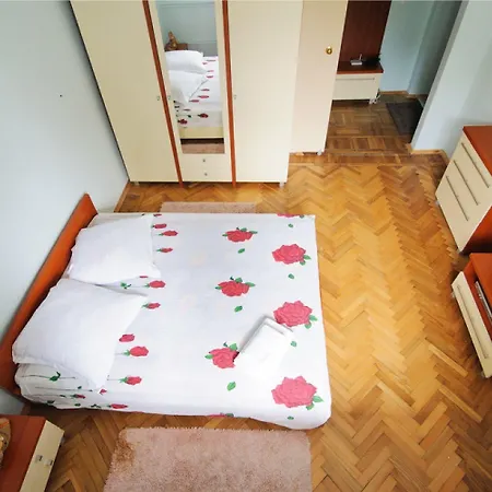 Lenina 3 Apartment