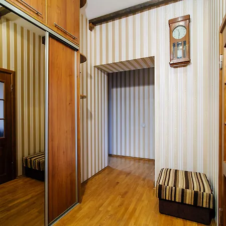 Lenina 3 Apartment *